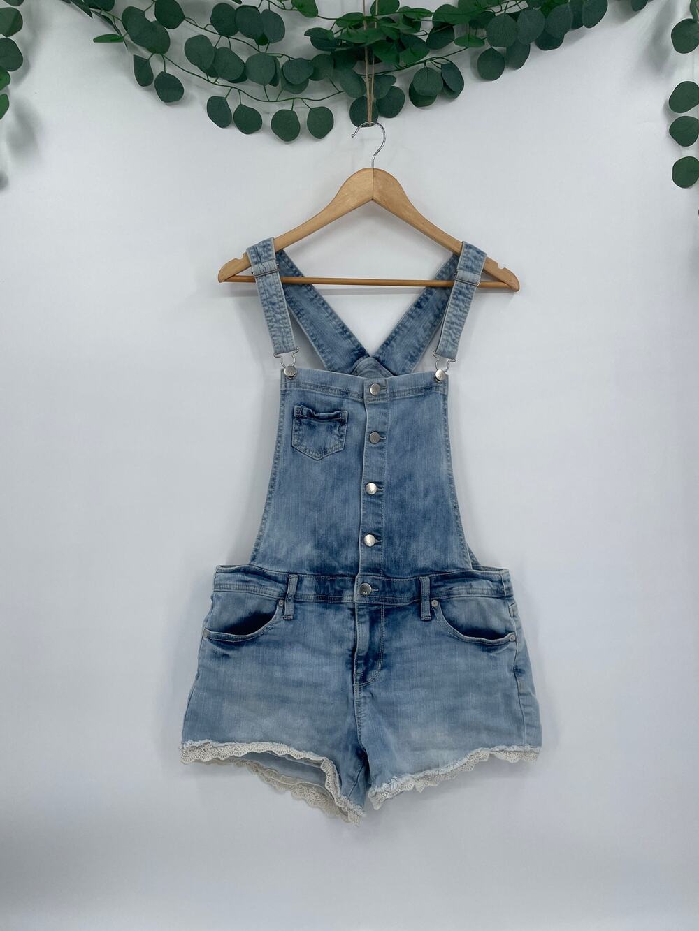 Mossimo Y2K Farm Cottage Core Overall Acid Wash Denim Stretch Shorts Lace Med
